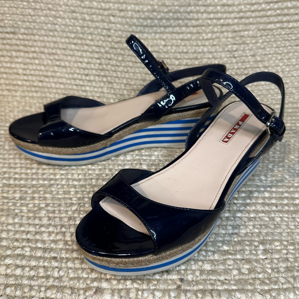 Prada patent leather platform sandals - EU 39 or 8